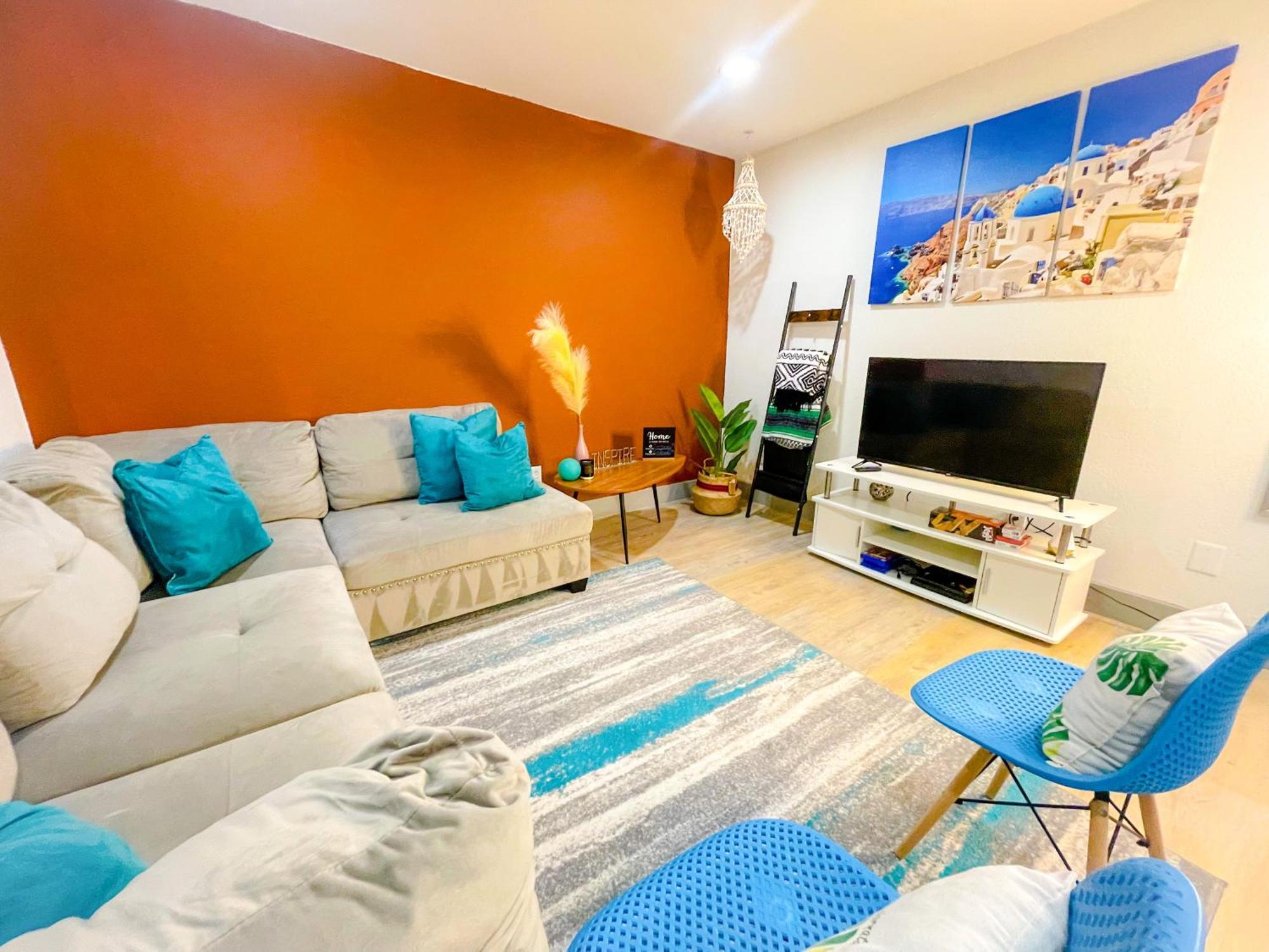 Modern Santorini Suite Houston Nrg Tmc Luxurious Walkable Экстерьер фото